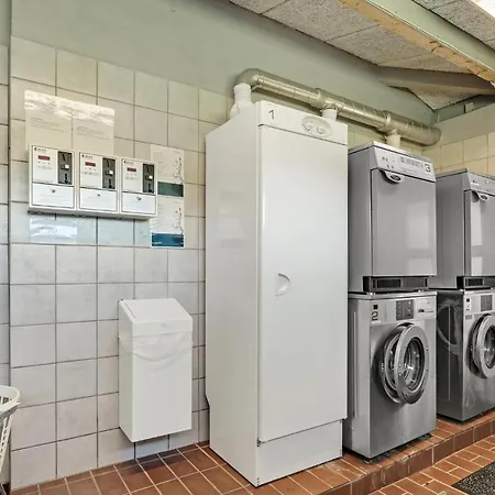 Vakantiehuis 1 Bedroom In *